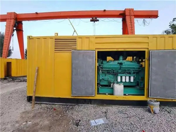 云和冬季低温环境下,500KW发电机组应该选择什么类型的启动电瓶?